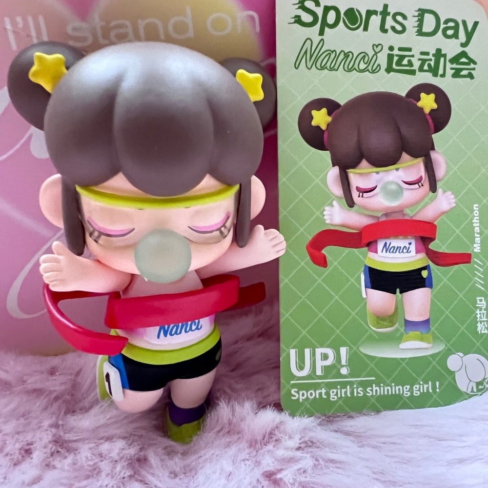 Nanci Sports Day Runner Figurine - Marathon
